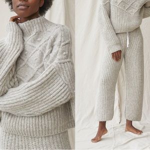 LUNYA Luxury Chunky Knit Wool Cropped Pajama Lounge Pant Small